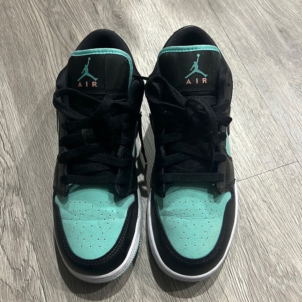 Jordan Sneakers in Black and Teal